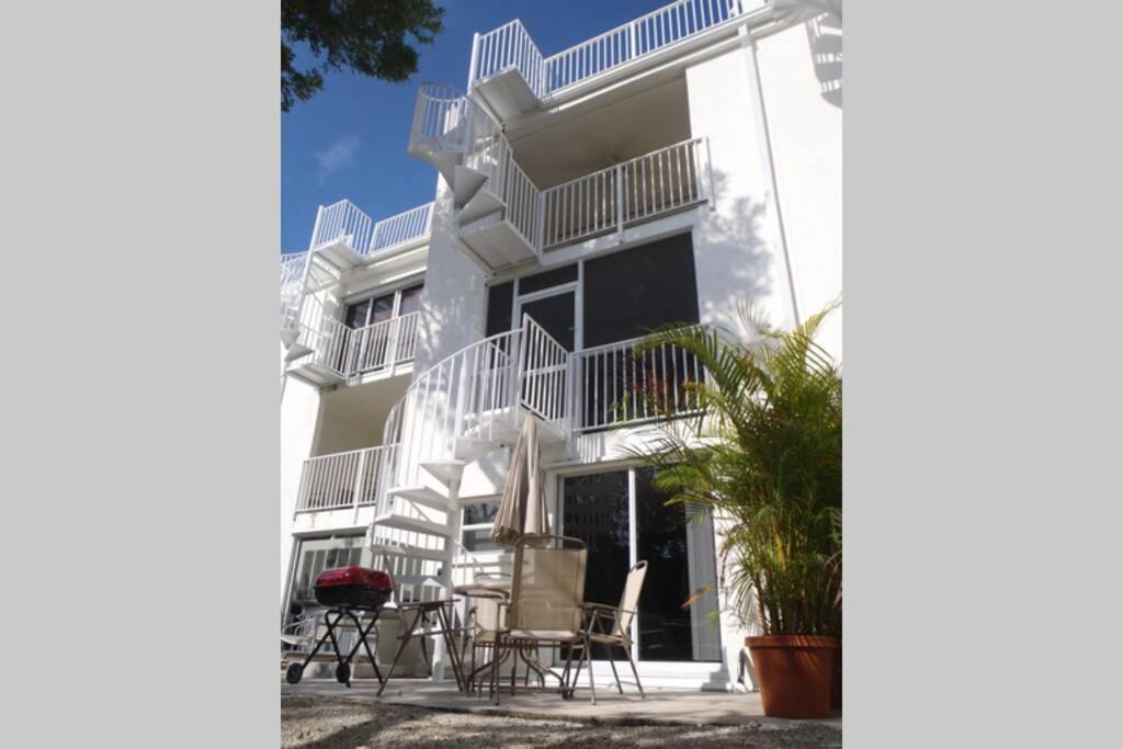 Licensed Mgr - 3/3.5 Modern Villa - Key Largo'S Premier Oceanfront Resort And Marina! Eksteriør billede